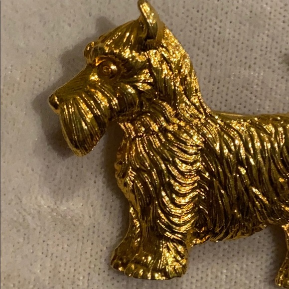 HOST PICK!  Goldtone Scottie Dog Pin or Brooch - Picture 2 of 7